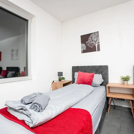 Apartment Serviceroom24 - 1 In Wlan - Smart-tv - 24-7 Check-in Und Kueche Recklinghausen