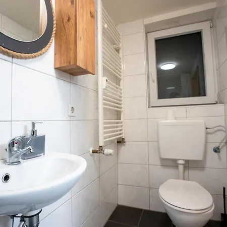 Apartment Serviceroom24 - 1 In Wlan - Smart-tv - 24-7 Check-in Und Kueche Recklinghausen