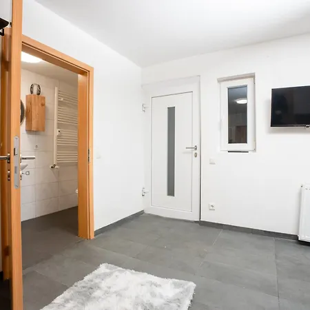 Serviceroom24 - 1 In Wlan - Smart-tv - 24-7 Check-in Und Kueche Apartment Recklinghausen